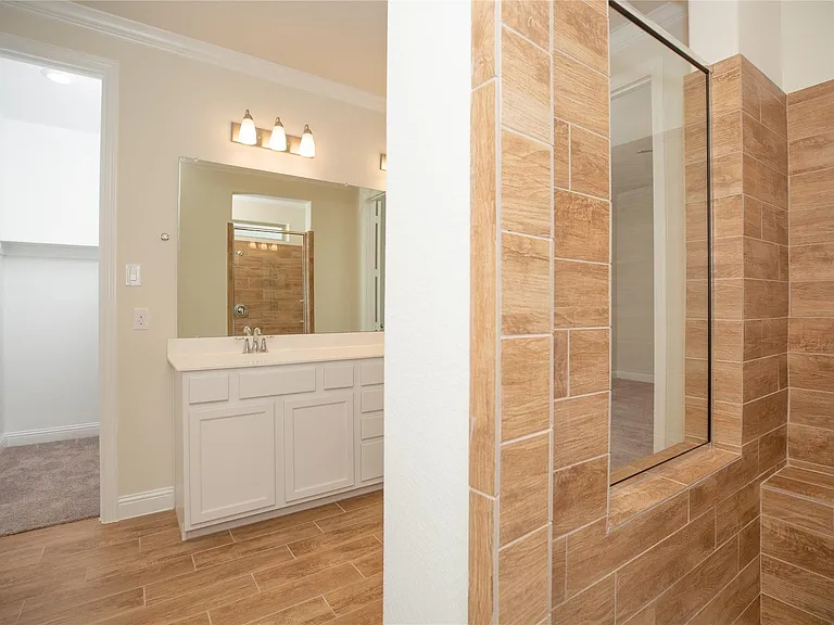 2318 Madera Landing Ln — Photo 12