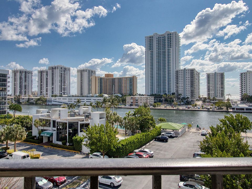 1st image of 800 Parkview Drive #606