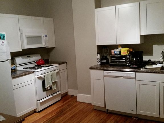 3rd image of 142 Dove St Floor 2