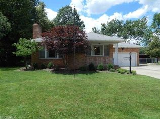 4698 Belfiore Rd, Warrensville Heights, OH