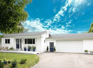 9600 Lake Leelanau Dr, Traverse City, MI 49684