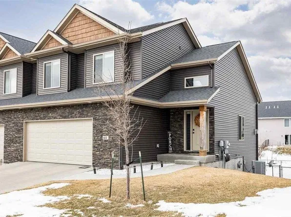 611 Doe Ave, Tiffin, IA 52340
