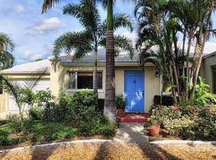 215 Onondaga Ave, Palm Beach, FL 33480