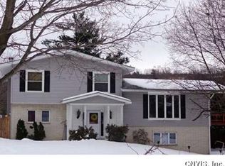 22359 Riverbend Dr E, Watertown, NY 13601