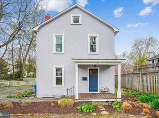 11 Swan Ave, Berryville, VA 22611