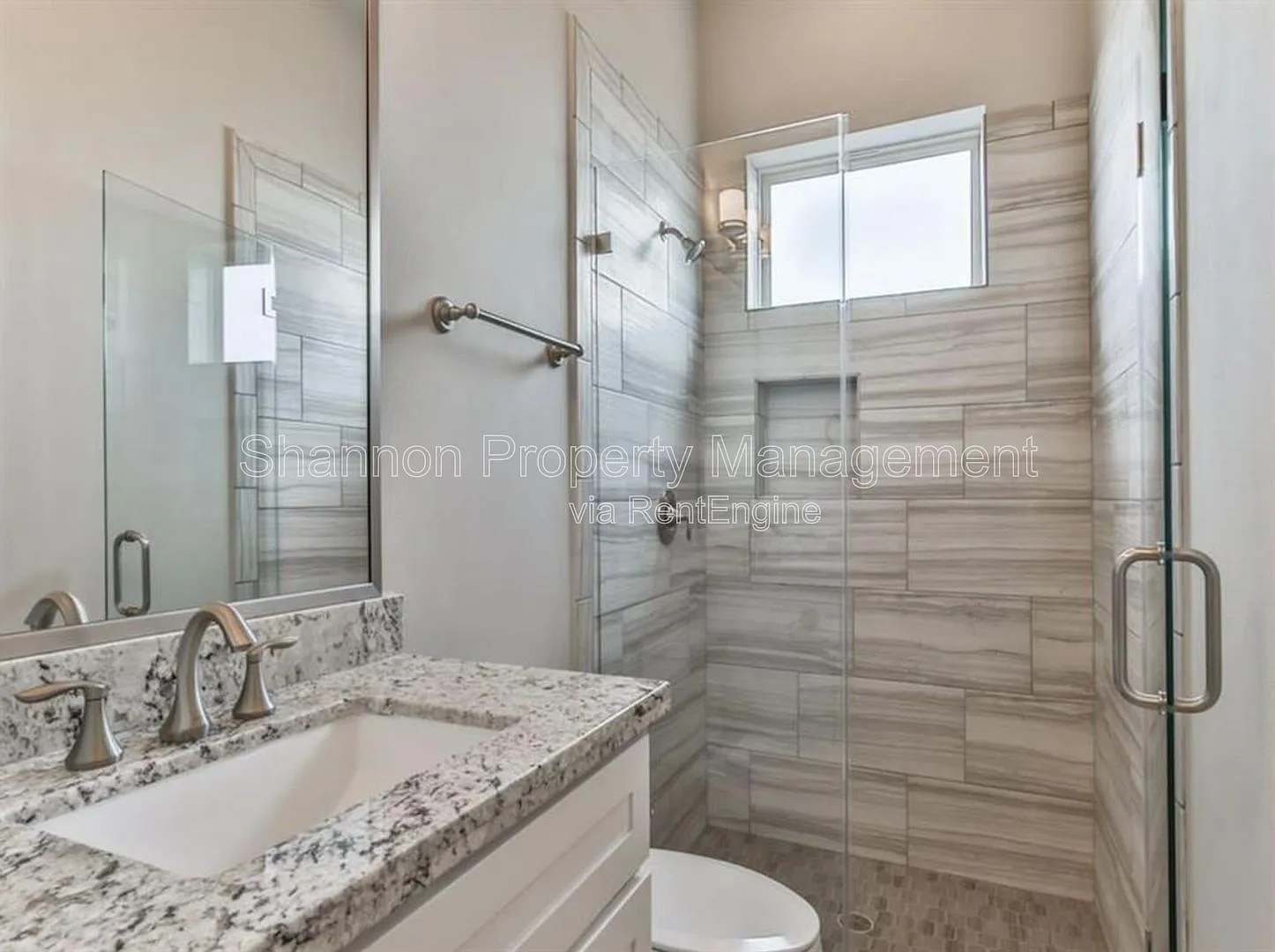 3 bed, 3.5 bath, 2627 sqft, $2,950 — Photo 4