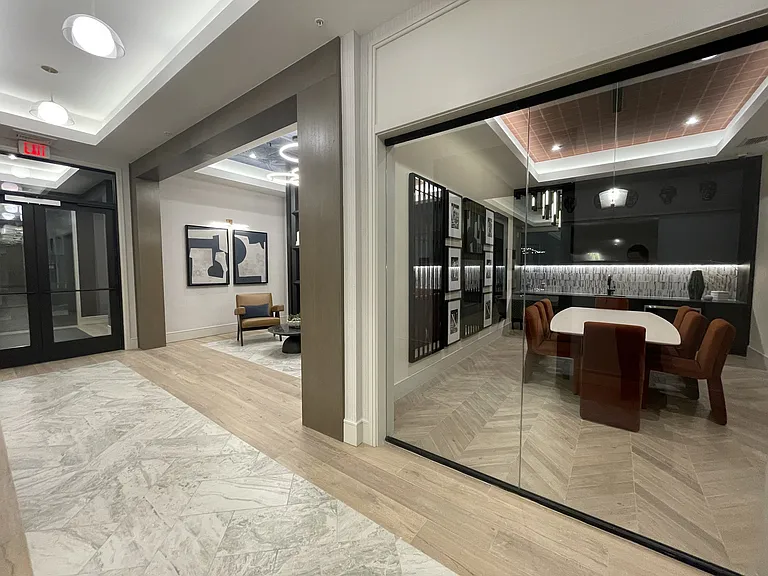 Woodbrook at Randolph — Photo 15
