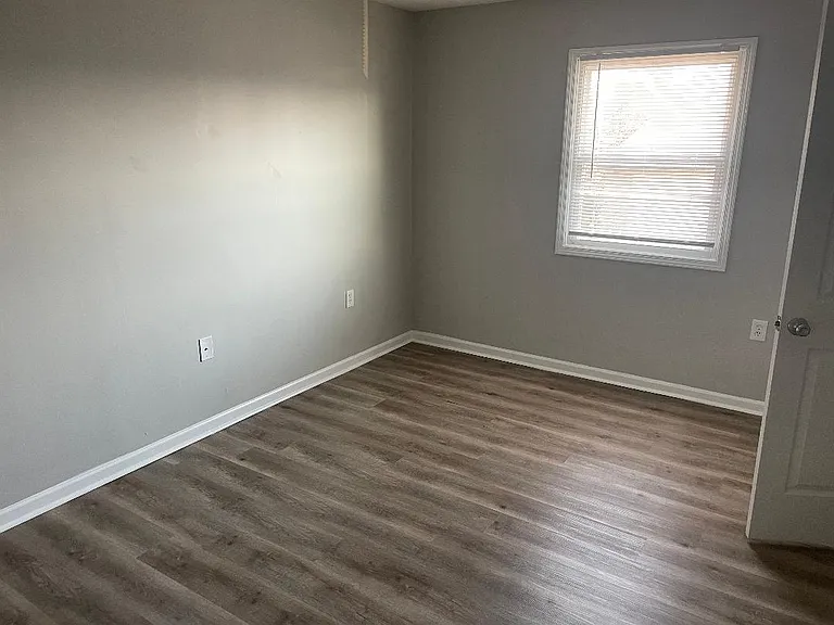 250 Herndon St #1 — Photo 2
