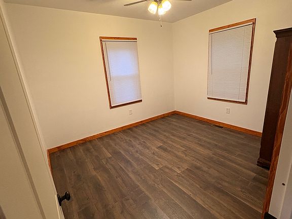3rd image of 114 Plateau St