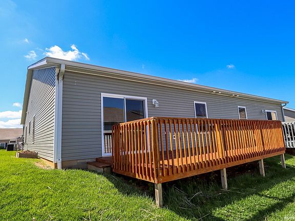 2nd image of 5770 W Daffodil Ct
