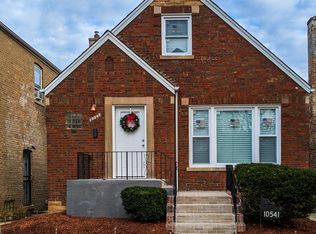 10541 S Peoria St, Chicago, IL