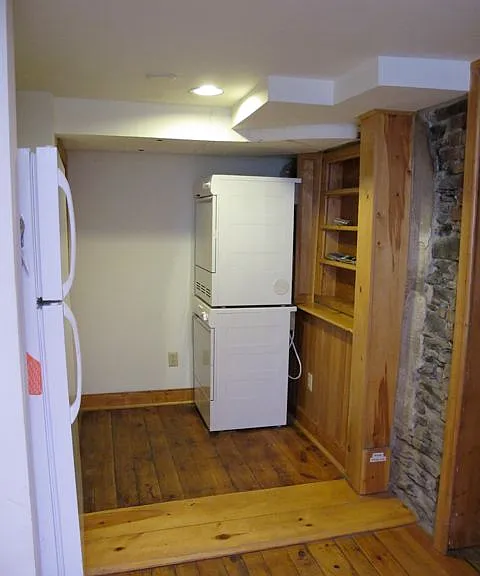 refrigerator & washer-dryer