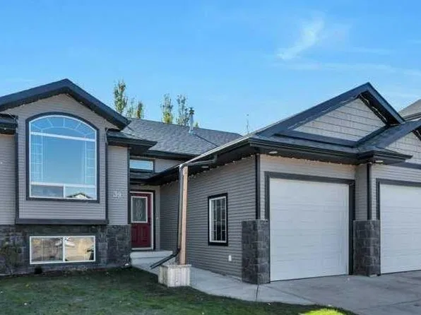 39 NE Varty Close, Red Deer, AB T4R 0G1