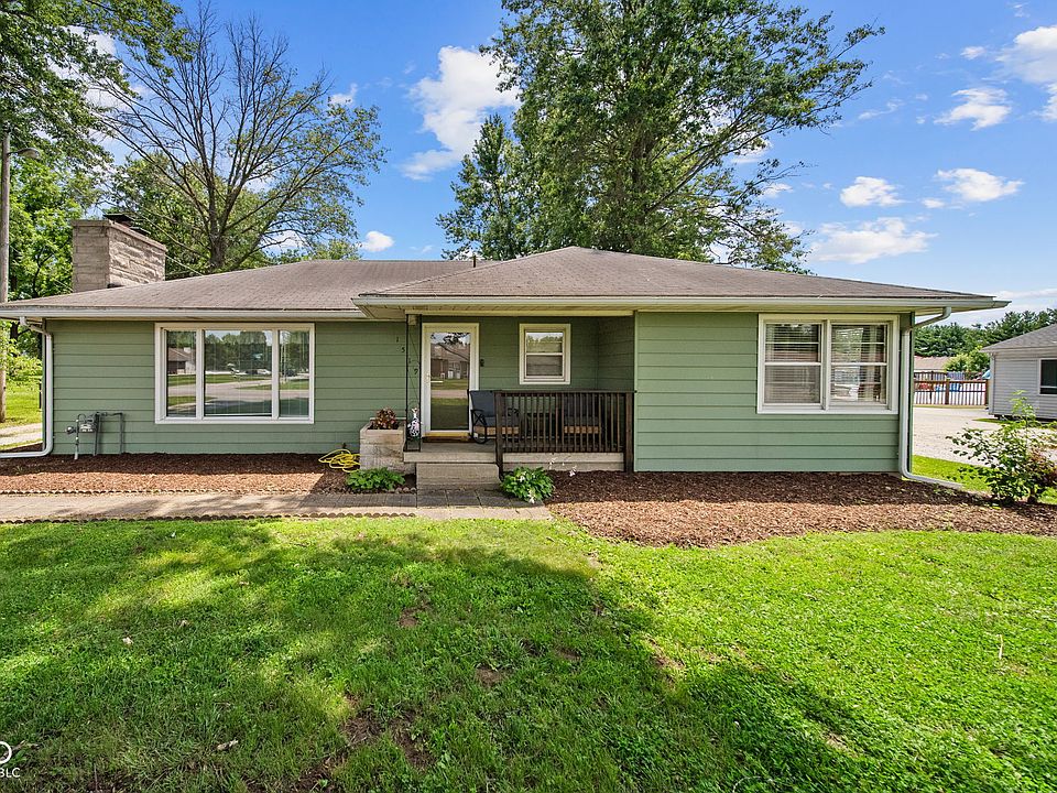 1st image of 1519 E Springhill Dr