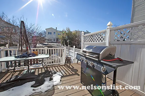 Rented by Nelson Aybar, LREB | media 2