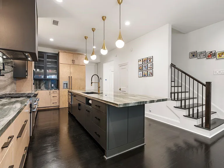 3960 W Alabama St — Photo 16
