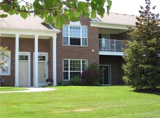 16809 Carriage Way, Northville, MI 48168