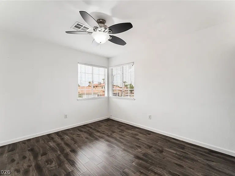 7425 Copper Crown Ct — Photo 37