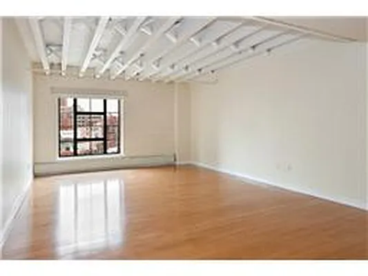 Rented by Douglas Elliman | media 7