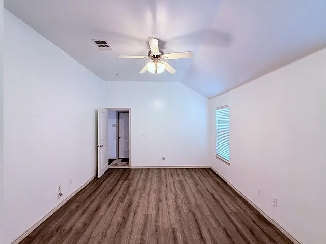 2412 Rookhaven Ln — Photo 12