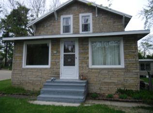 602 S Main St, Oconto Falls, WI 54154