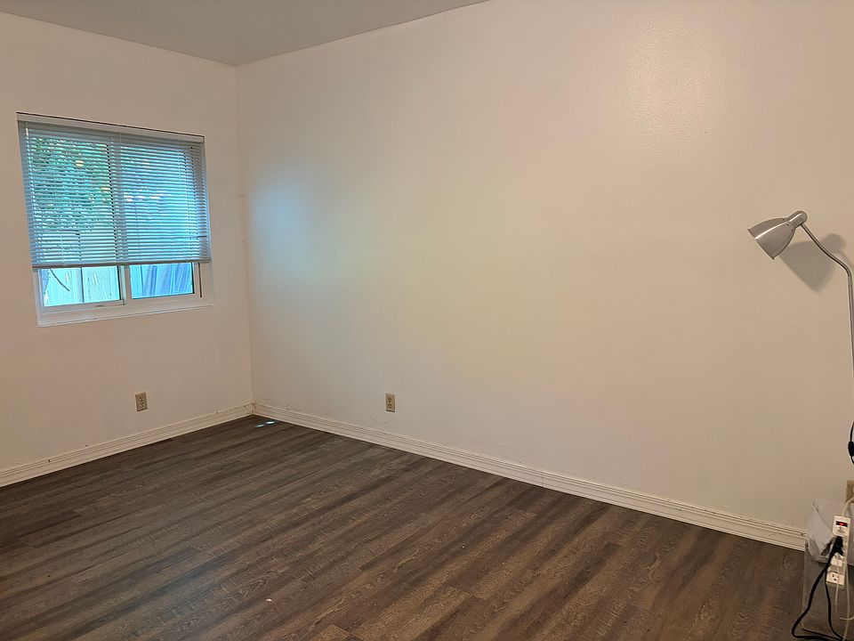 2nd image of 1115 S 2nd St #A