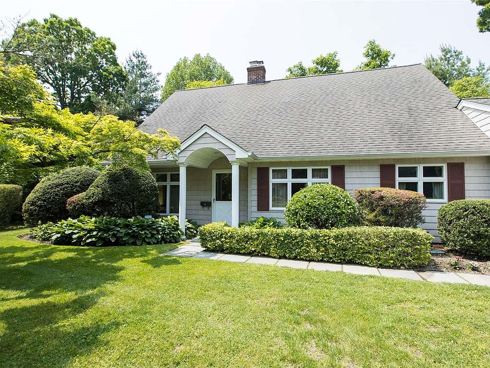 1st image of 81 Dosoris Lane