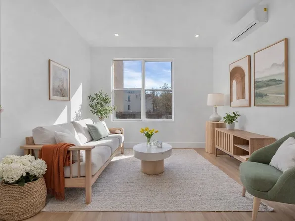 97 Seigel Street image 1 of 6