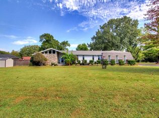 1007 Hickory Harbor Dr, Gallatin, TN 37066