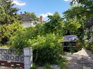 15-10 215th St, Bayside, NY