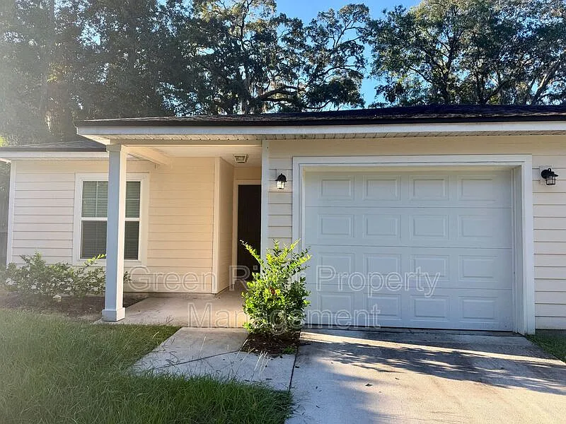 2 bed, 2.0 bath, 1141 sqft, $1,650 — Photo 2