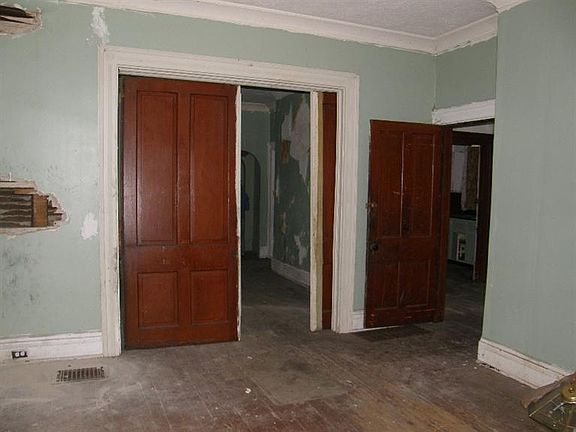 5th image of 1250 1st Ave