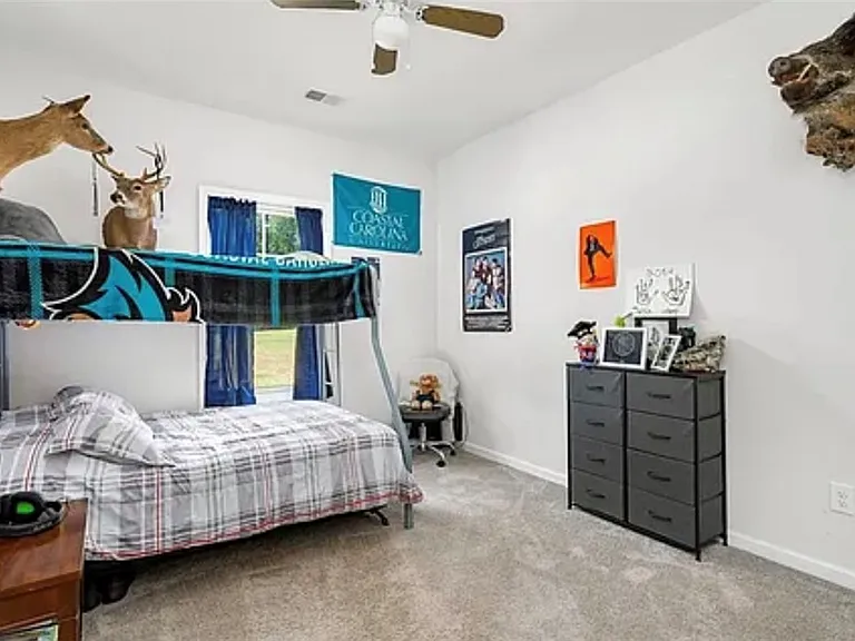 490 Twin View Dr — Photo 17