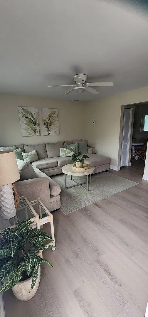 CC Townhome — Photo 4