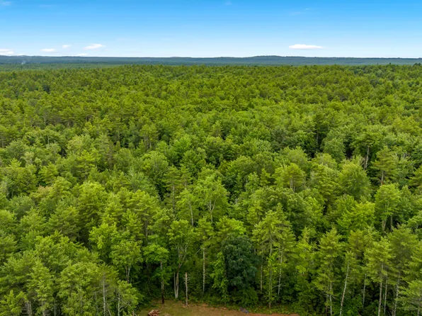 33-10G Lakota Road, Lebanon, ME 04027