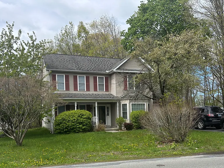 53 Inwood Ave — Photo 1