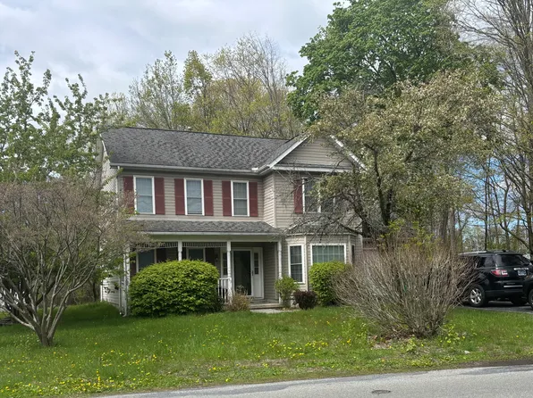 53 Inwood Ave, Poughkeepsie, NY 12601