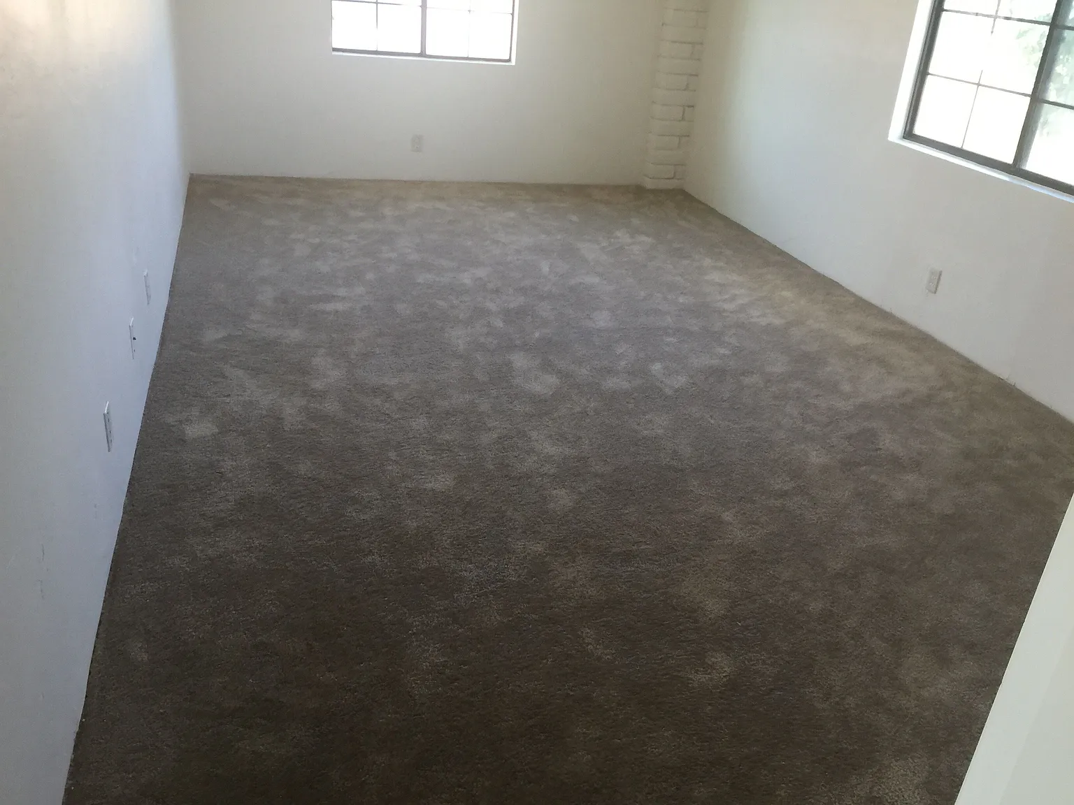 3 bed, 2.0 bath, 1400 sqft, $1,500 — Photo 4