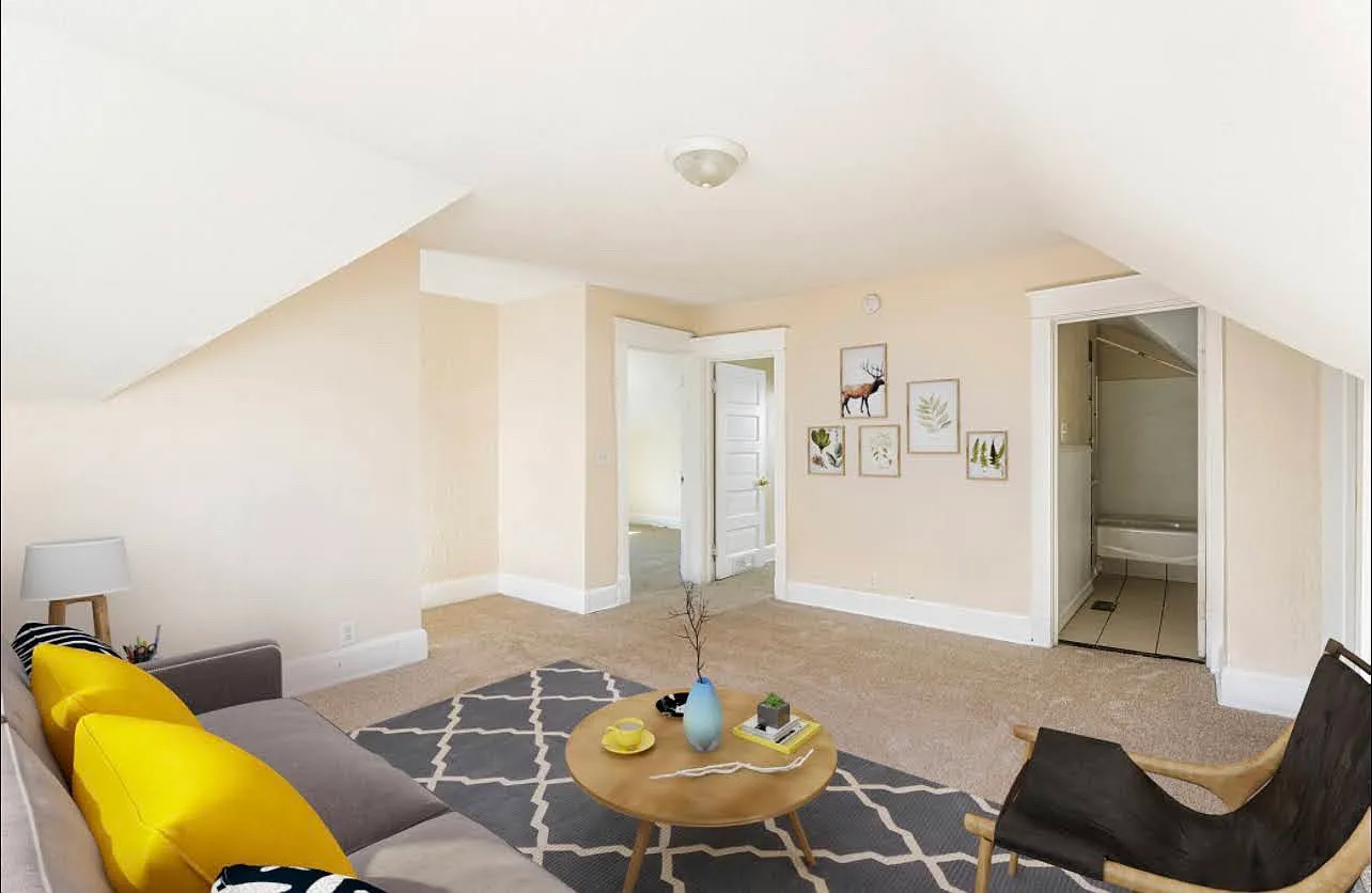 2 bed, $1,600 — Photo 3