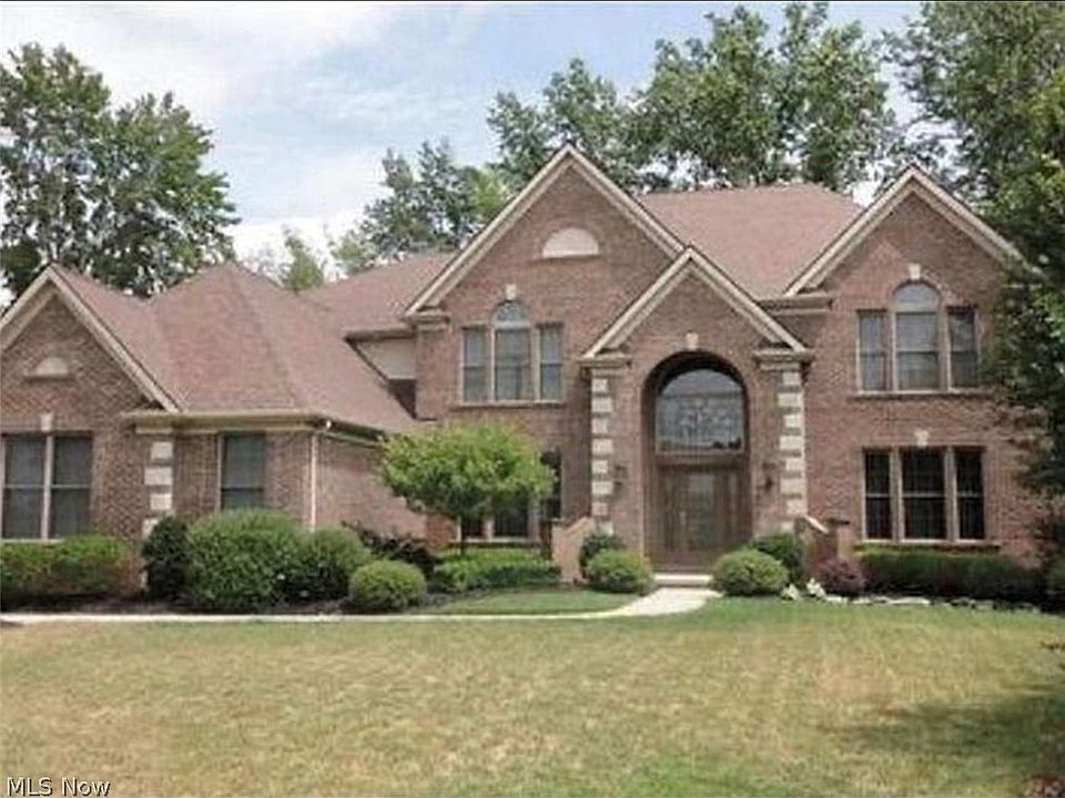 1st image of 11837 N Churchill Way