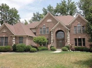 11837 N Churchill Way, Strongsville, OH 44149