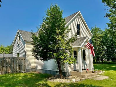 305 4th Ave NE, Roseau, MN, 56751