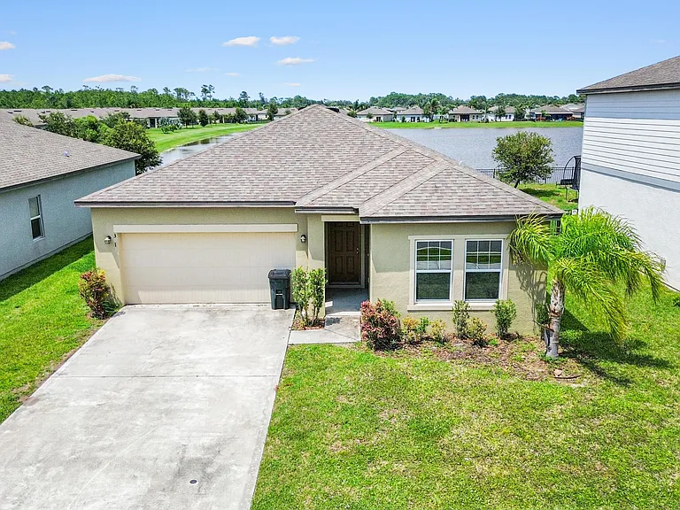 3017 Blue Shores Way — Photo 1
