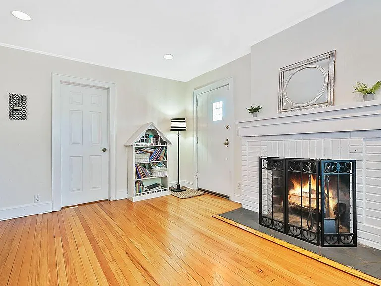 5 Bonaventure Ave #1 — Photo 8