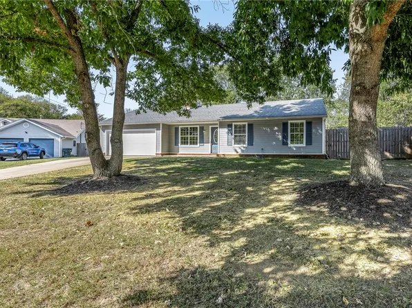 2696 E Travis St, Fayetteville, AR 72701