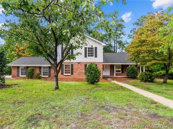 445 Southwick Dr, Fayetteville, NC 28303