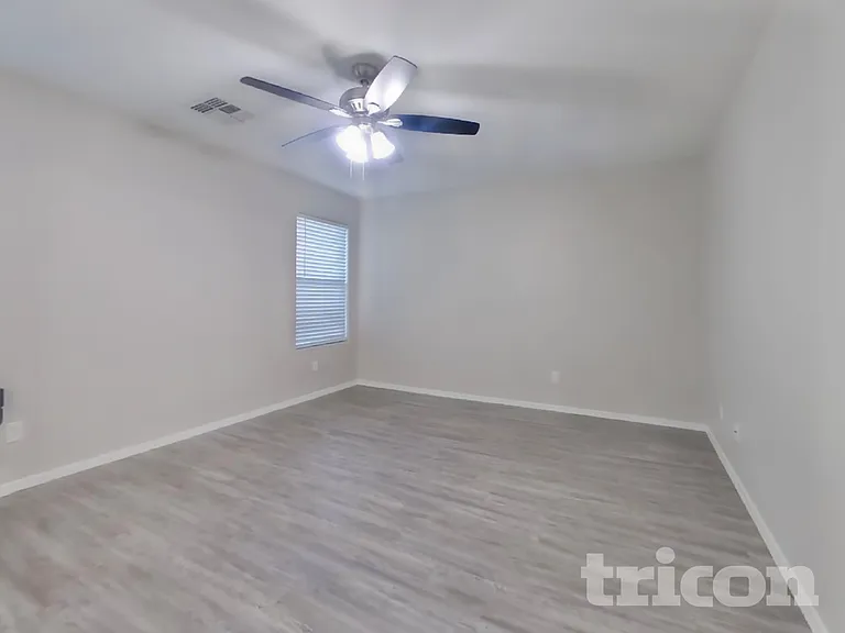 15456 W Desert Mirage Dr — Photo 7