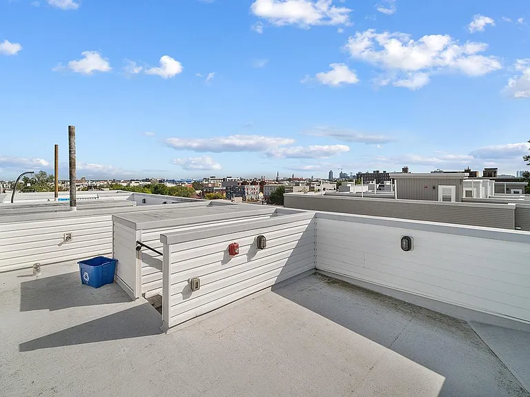 1940 N 6th St #2 — Photo 28