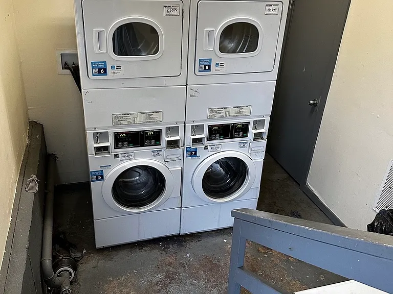 144 E Main St #24D — Photo 9