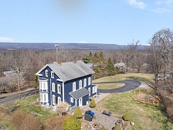4th image of 23 Knowlton Rd